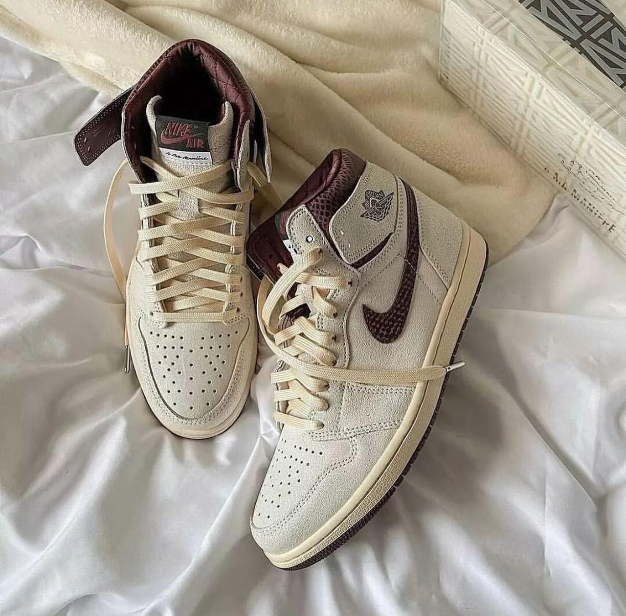 Retro High OG | A Ma Maniére Semi UA Drop