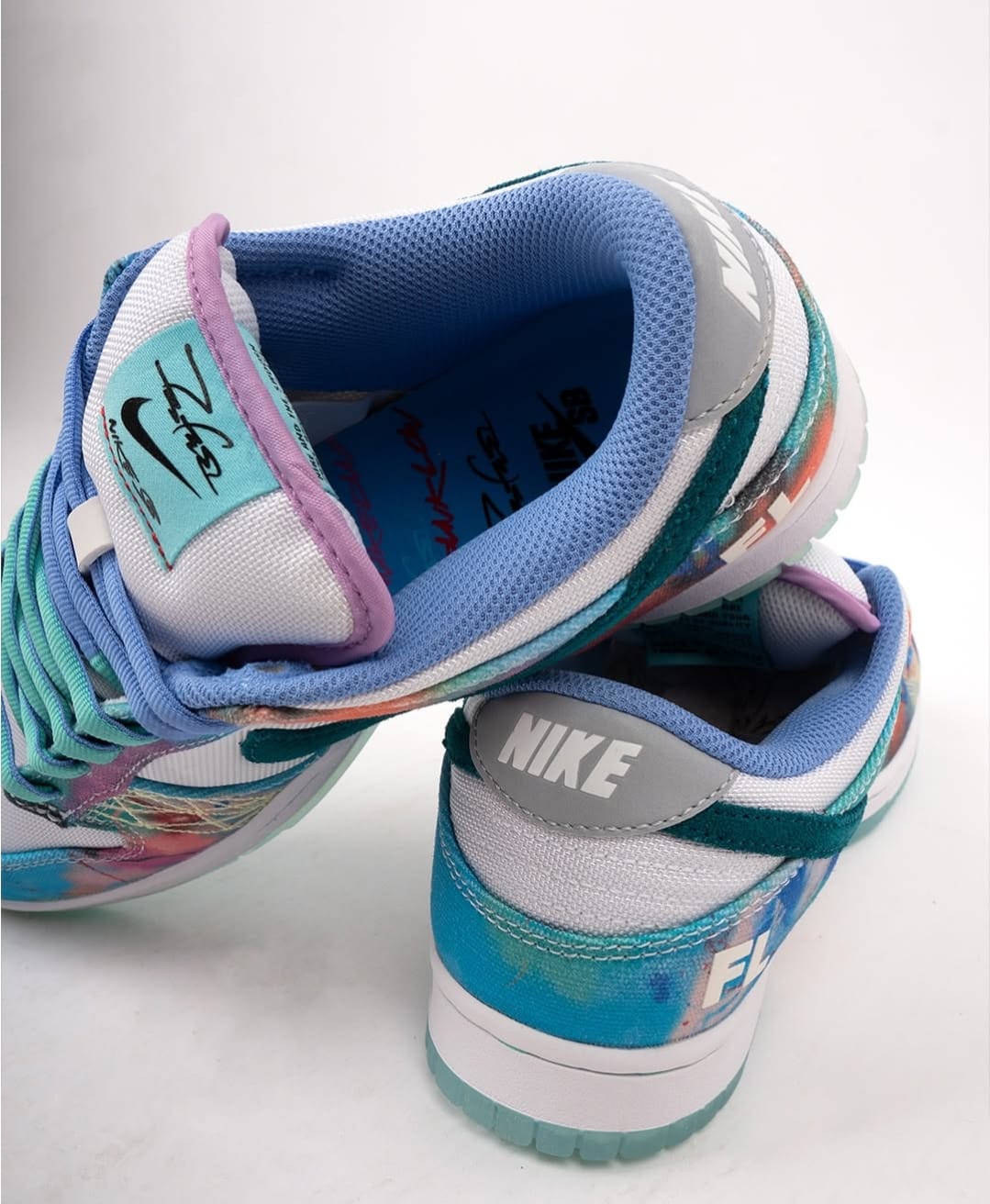 SB Dunk Low | Futura Artist Series