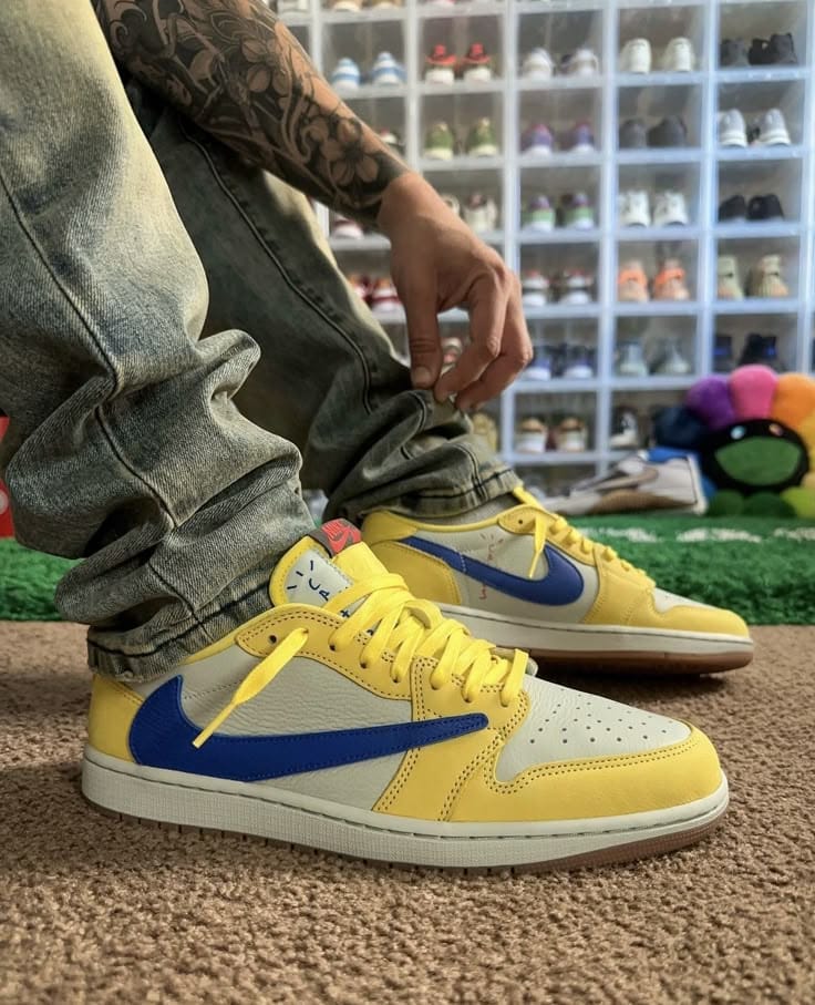 Air Jordan 1 Low X “Travis Scott Canary”