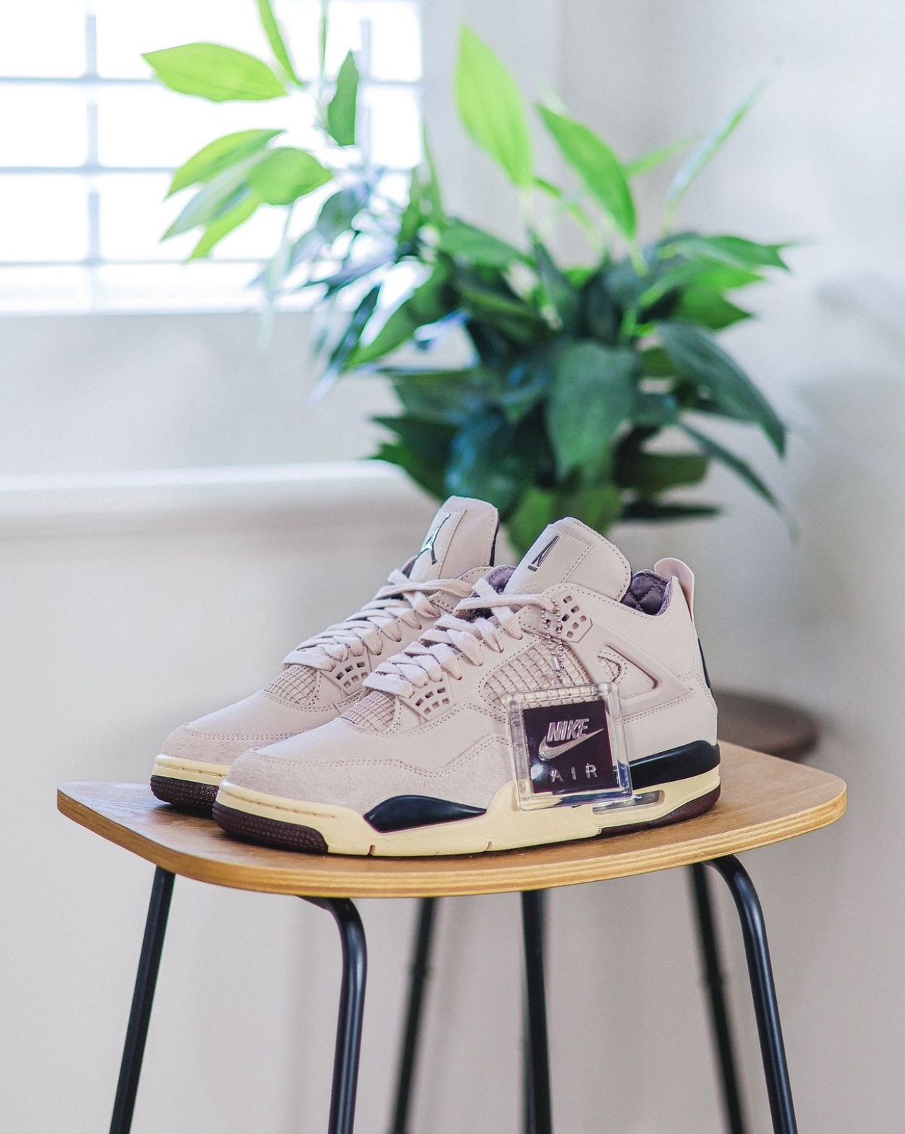 👑 Air Jordan 4 x A Ma Maniére – Luxury Street Fusion Drop