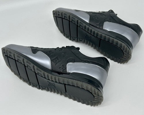 _Louis_Vuitton_Run_Away_T42
