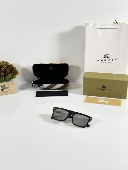 Burberry_8769_Black_Silver_Mercury