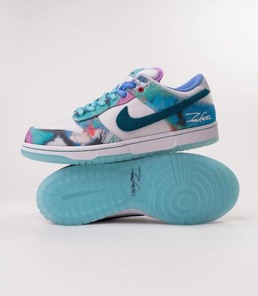 SB Dunk Low | Futura Artist Series