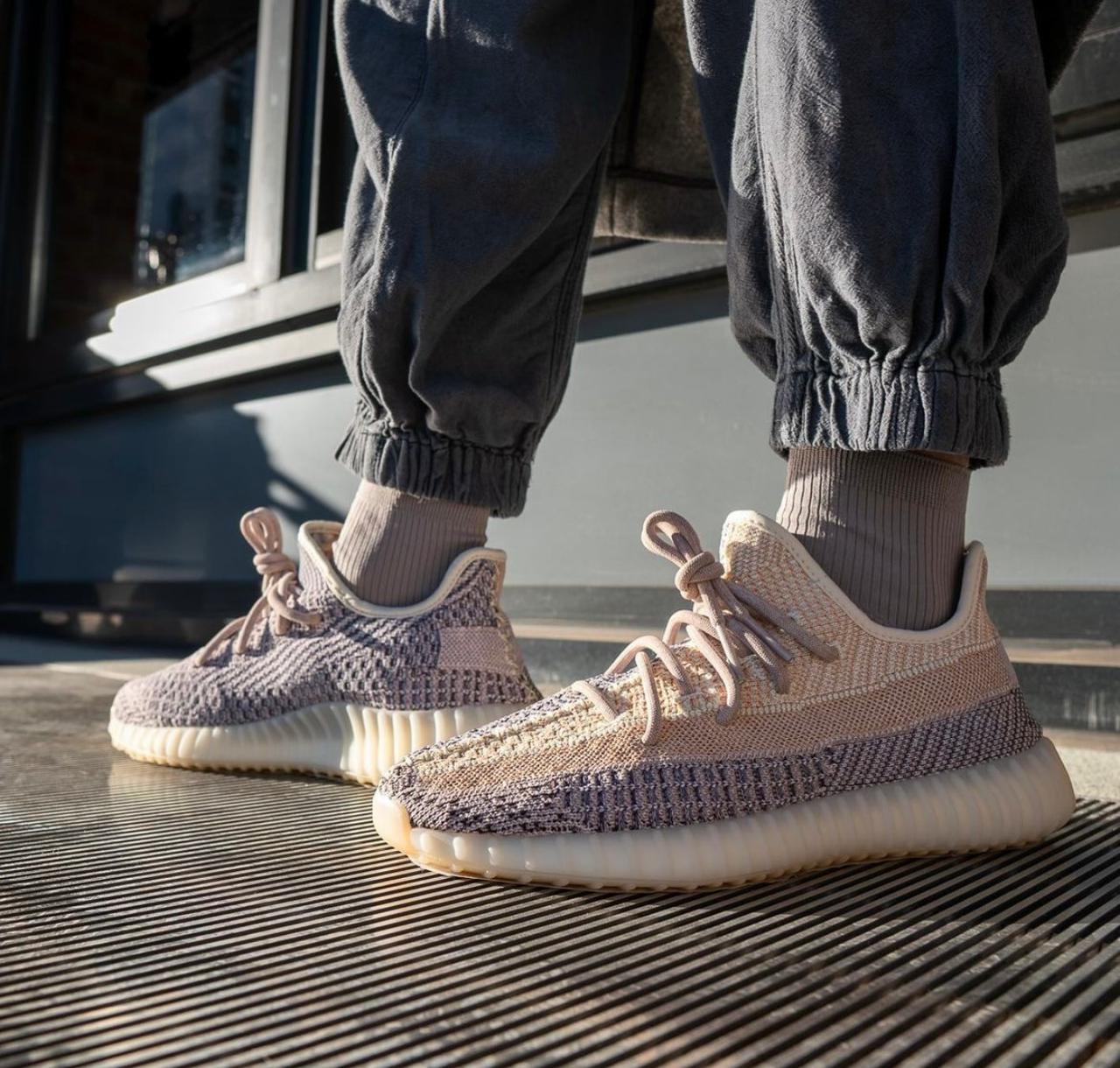 ⚡️350 V2 – Ash Pearl