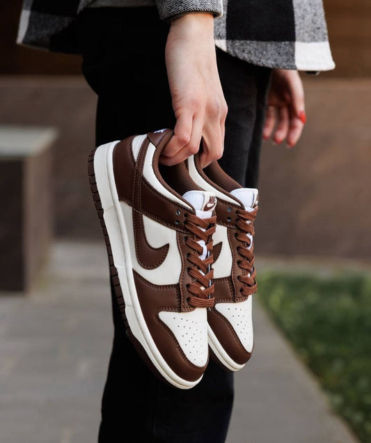 SB Dunk Low Cacao Brown
