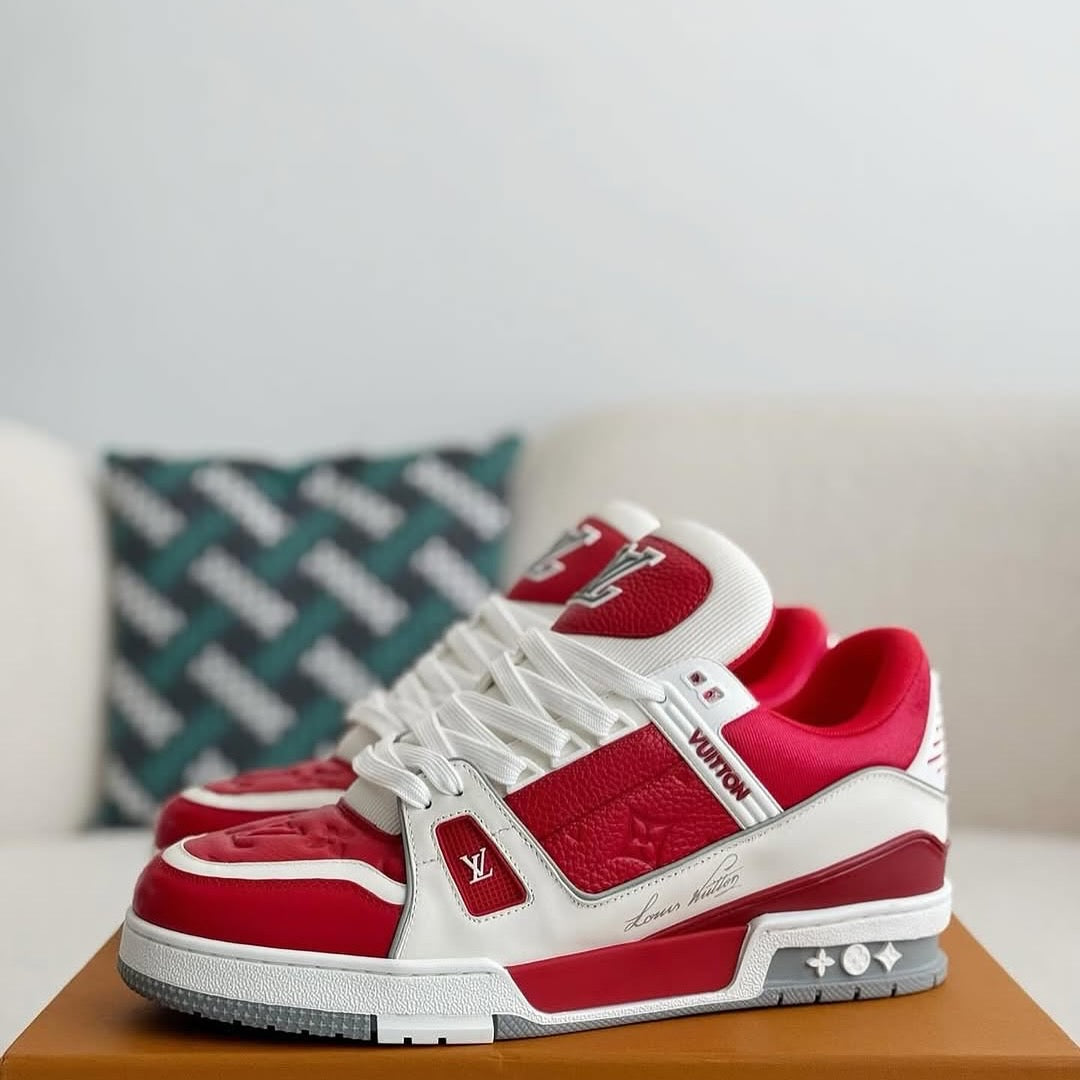 LV Trainer Signature Red White