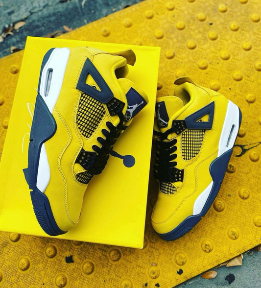 Air jordan 4 Lightning Semi UA