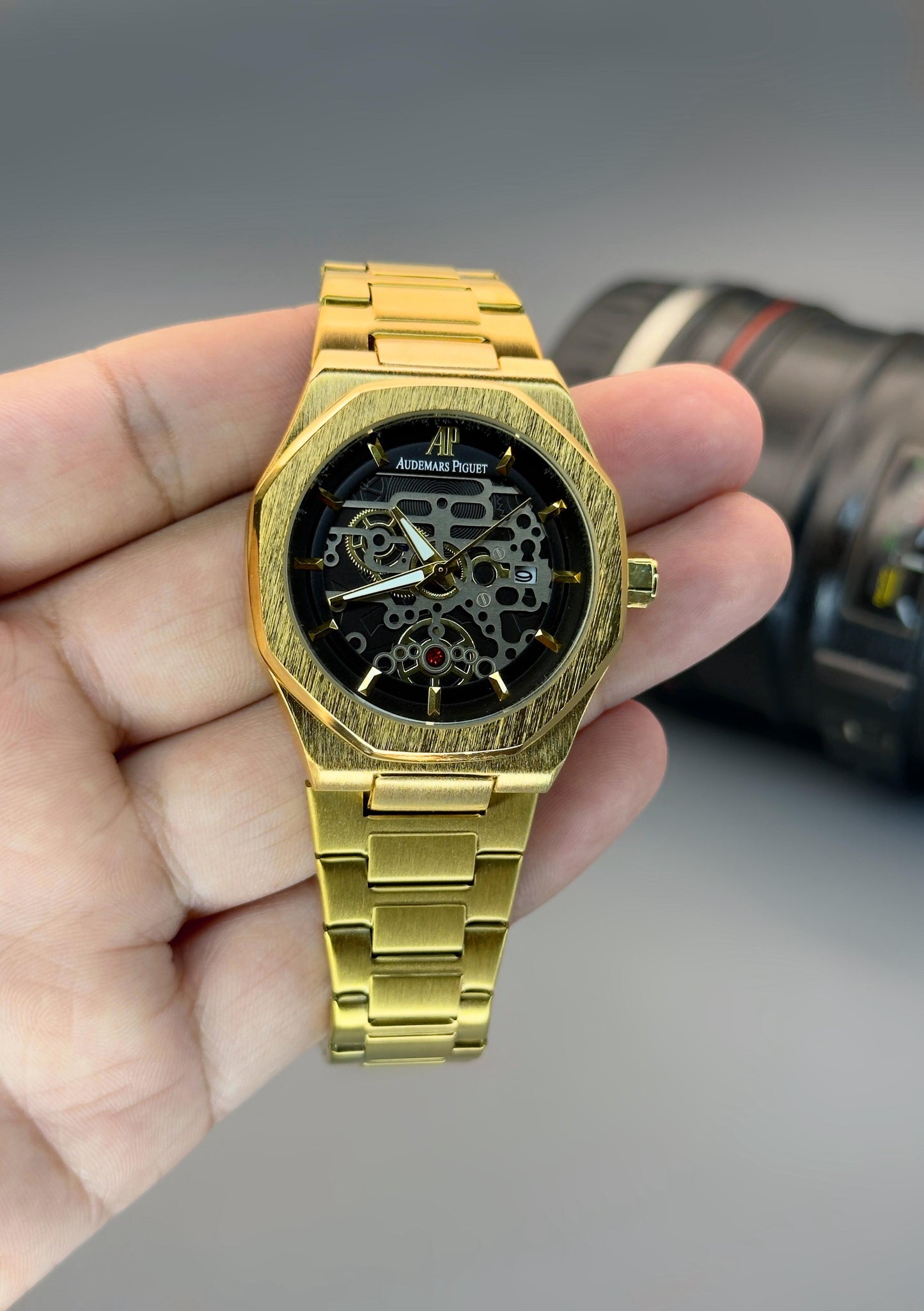 Audemars Piguet Royal Oak Offshore – Luxury Look, Heavy Build ⏱️