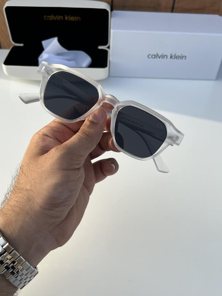Calvin Klein Y05 White-Black Sunglasses!