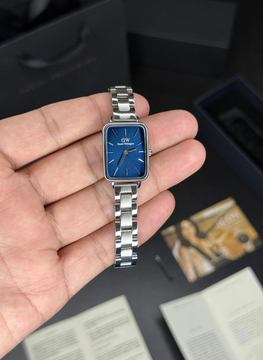 Daniel Wellington – New Iconic Model (Square Dial)